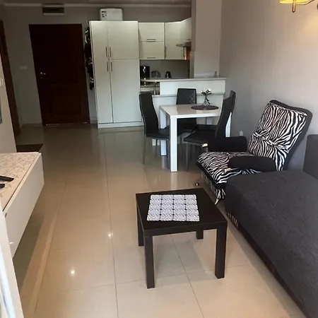 Amber Blue Mare * Lukecin