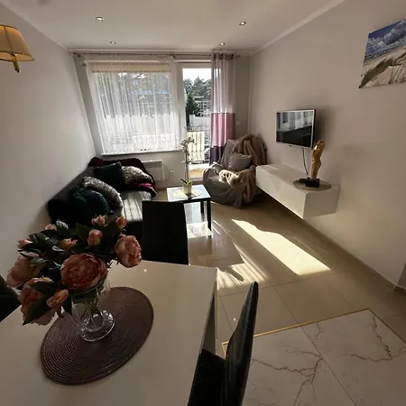 Amber Blue Mare Apartment *